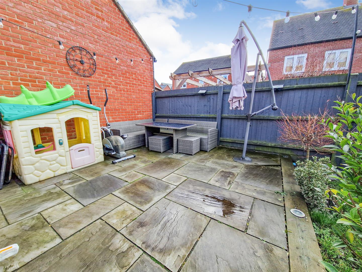 Northwick Close, Great Denham, Bedford